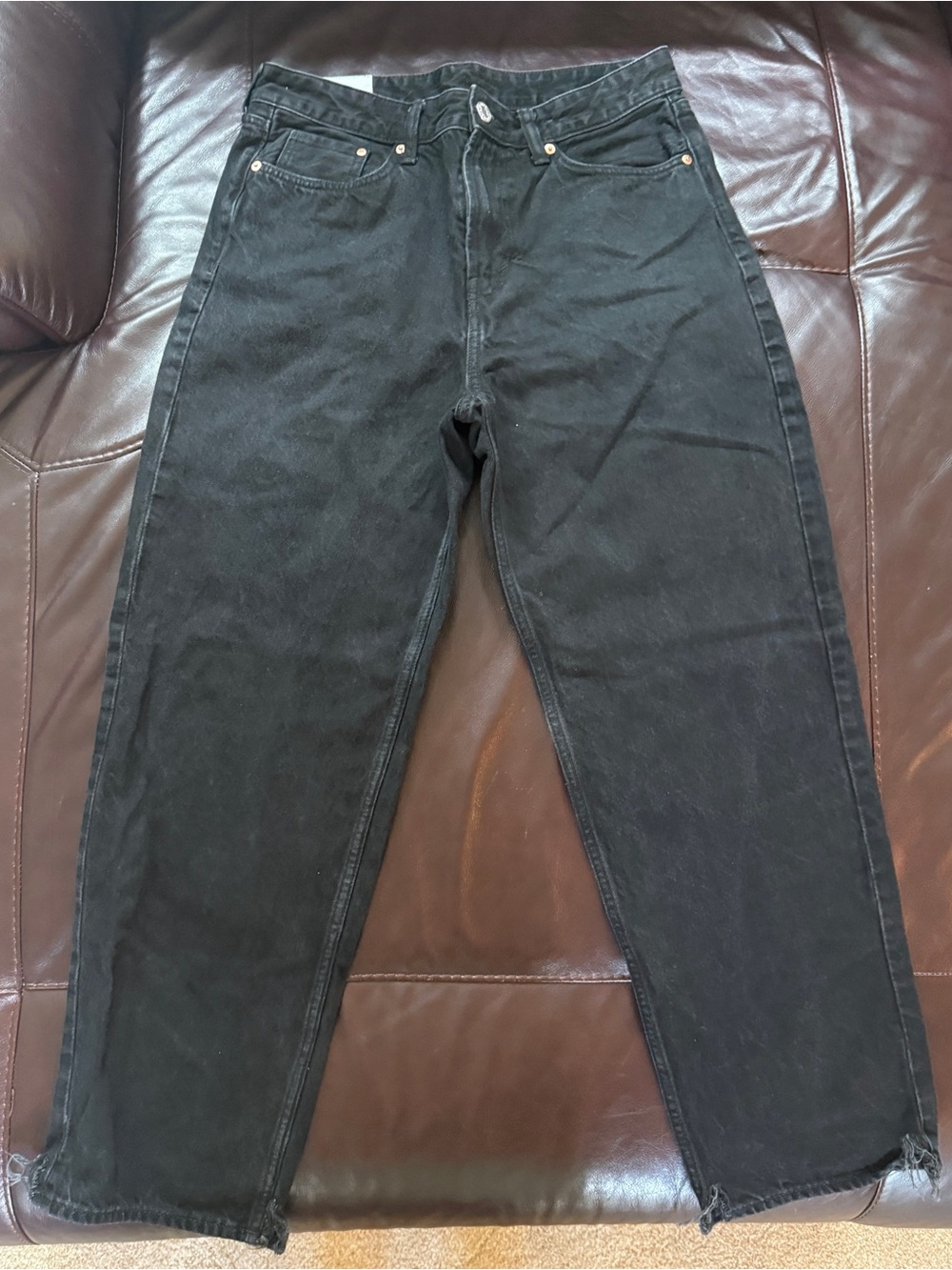 H&M Men's Black Straight-Leg Jeans